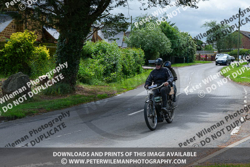 Vintage motorcycle club;eventdigitalimages;no limits trackdays;peter wileman photography;vintage motocycles;vmcc banbury run photographs